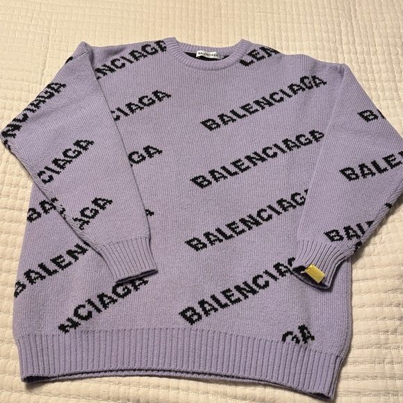 Balenciaga logo repeat sweater - Picture 1 of 8